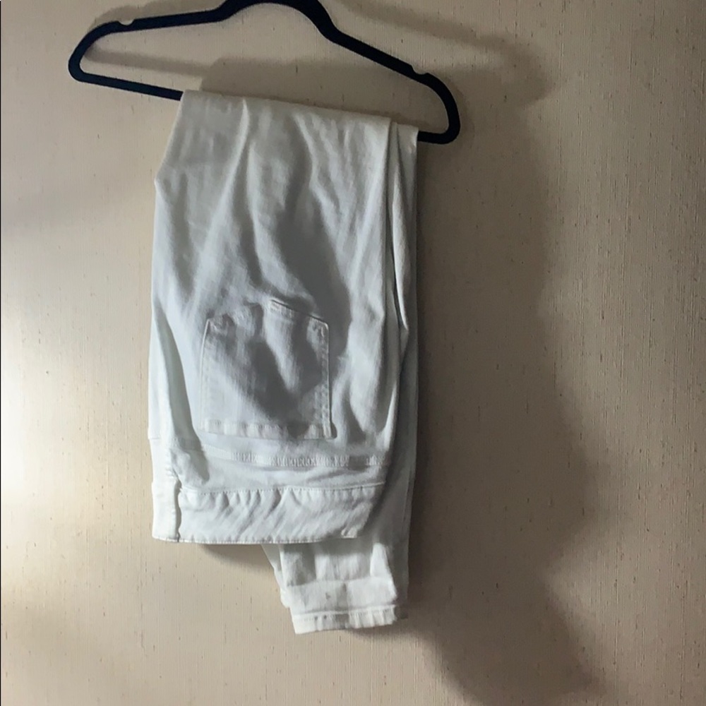 Torrid Sz 20 white denim jeans